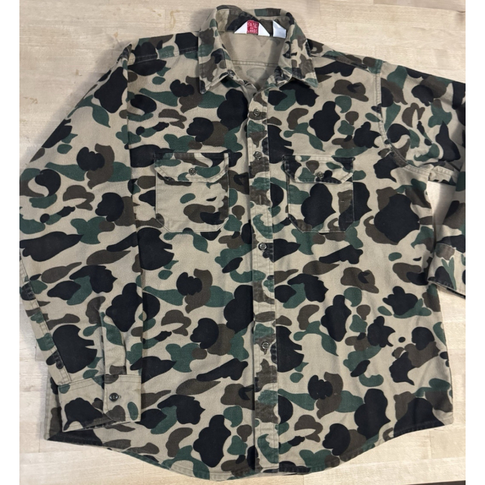 Frostproof Shirt Mens Extra Large Green Camouflage Vintage USA Made Cotton